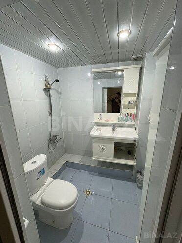 Satılır 5 otaqlı köhnə tikili 105 m², Qara Qarayev m., photo 13 from 29