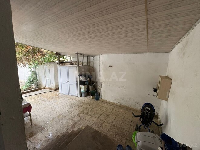 Satılır 5 otaqlı köhnə tikili 105 m², Qara Qarayev m., photo 22 from 29