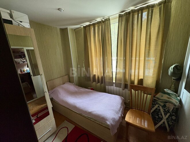 Satılır 5 otaqlı köhnə tikili 105 m², Qara Qarayev m., photo 4 from 29