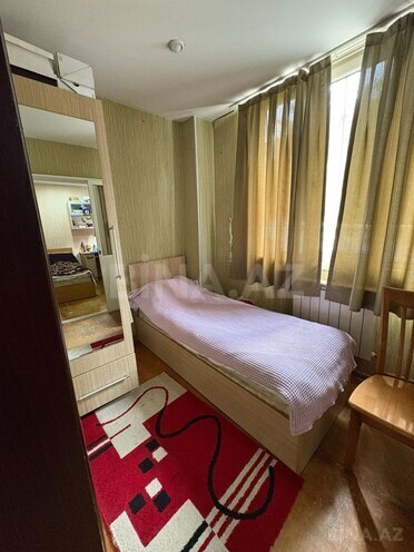 Satılır 5 otaqlı köhnə tikili 105 m², Qara Qarayev m., photo 20 from 29