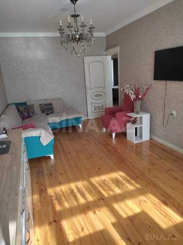 Satılır 4 otaqlı köhnə tikili 110 m², İnşaatçılar m., photo 9 from 16