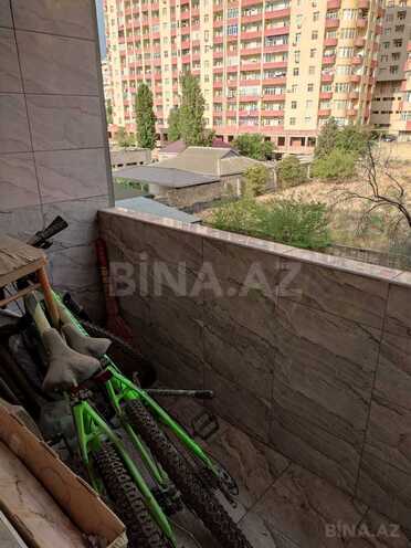 Satılır 4 otaqlı köhnə tikili 110 m², İnşaatçılar m., photo 14 from 16