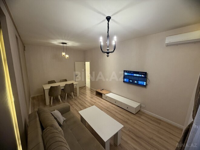Продаётся 2-комн. новостройка 70 м², м. Нефтчиляр, photo 23 from 27