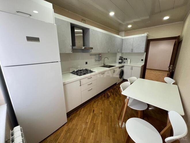 İcarəyə verilir 3 otaqlı yeni tikili 120 m², İnşaatçılar m., photo 12 from 26