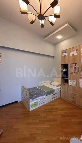 İcarəyə verilir 3 otaqlı yeni tikili 200 m², 28 May m., photo 6 from 10