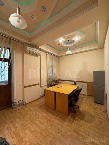 Сдаётся 4-комн. новостройка 160 м², м. Гянджлик, photo 21 from 25