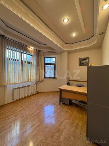 Сдаётся 4-комн. новостройка 160 м², м. Гянджлик, photo 9 from 25
