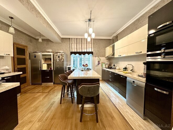 Продаётся 5-комн. дом/дача 300 м², м. Нефтчиляр, photo 15 from 28