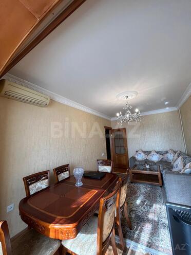 Satılır 4 otaqlı köhnə tikili 120 m², Əhmədli m., photo 1 from 25