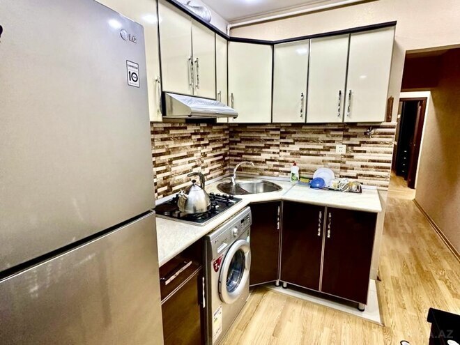 Satılır 3 otaqlı köhnə tikili 80 m², Qara Qarayev m., photo 15 from 24