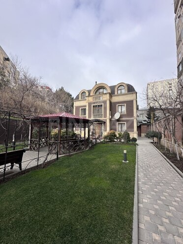 Satılır 6 otaqlı həyət evi/bağ evi 400 m², Badamdar q., photo 3 from 32