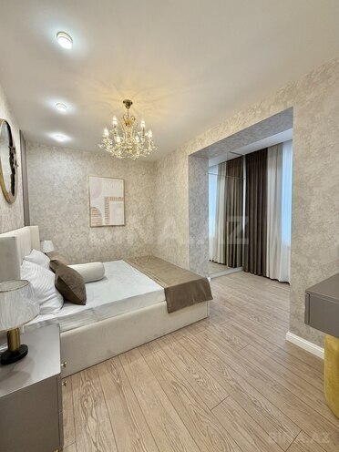 Продаётся 2-комн. вторичка 42 м², м. Элмляр Академиясы, photo 10 from 15