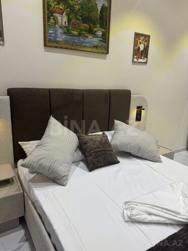 Satılır 7 otaqlı köhnə tikili 200 m², Sahil m., photo 8 from 32