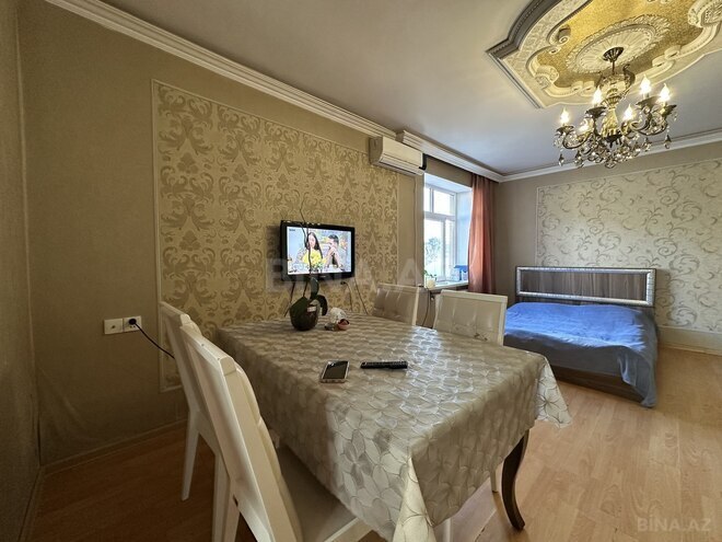 Сдаётся 1-комн. вторичка 40 м², м. Кара Караев, photo 5 from 12