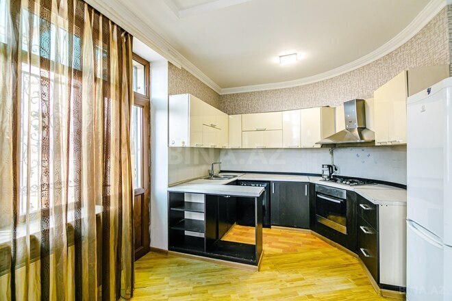 İcarəyə verilir 9 otaqlı həyət evi/bağ evi 500 m², Badamdar q., photo 6 from 14