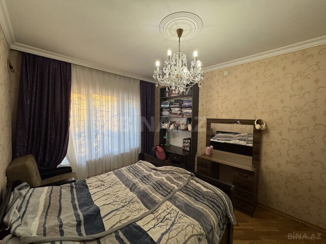 Продаётся 3-комн. вторичка 70 м², м. Ази Асланов, photo 11 from 16