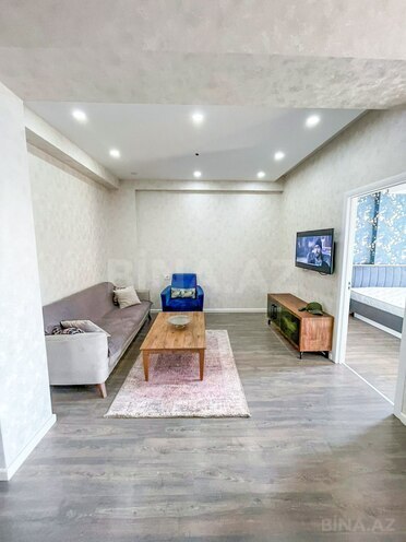 Сдаётся 2-комн. новостройка 65 м², м. Ази Асланов, photo 4 from 13