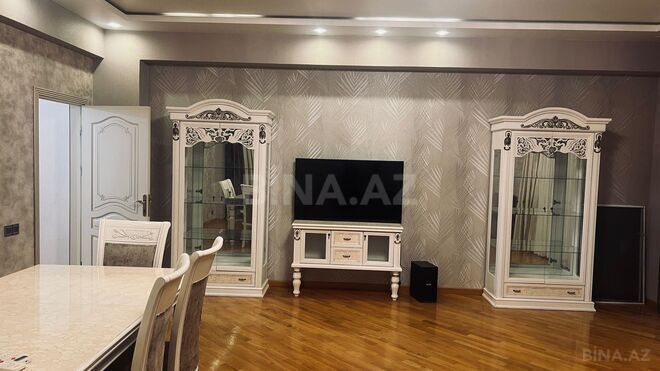 İcarəyə verilir 3 otaqlı yeni tikili 110 m², 28 May m., photo 4 from 19