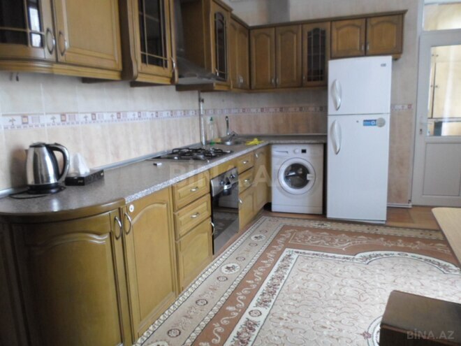İcarəyə verilir 3 otaqlı yeni tikili 135 m², Gənclik m., photo 14 from 23
