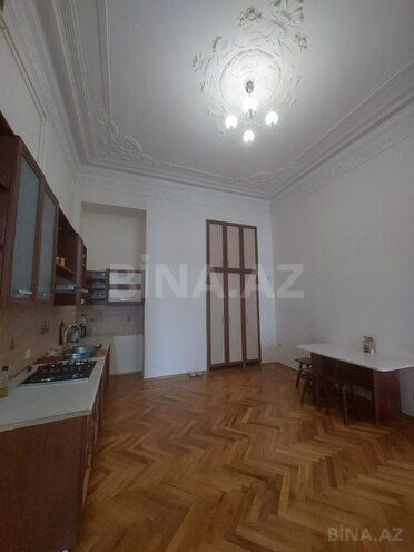 Сдаётся 2-комн. вторичка 110 м², м. Низами, photo 13 from 14