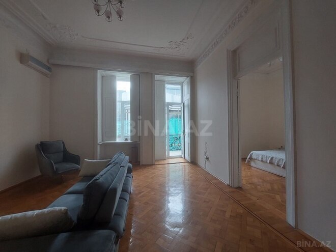 Сдаётся 2-комн. вторичка 110 м², м. Низами, photo 6 from 14