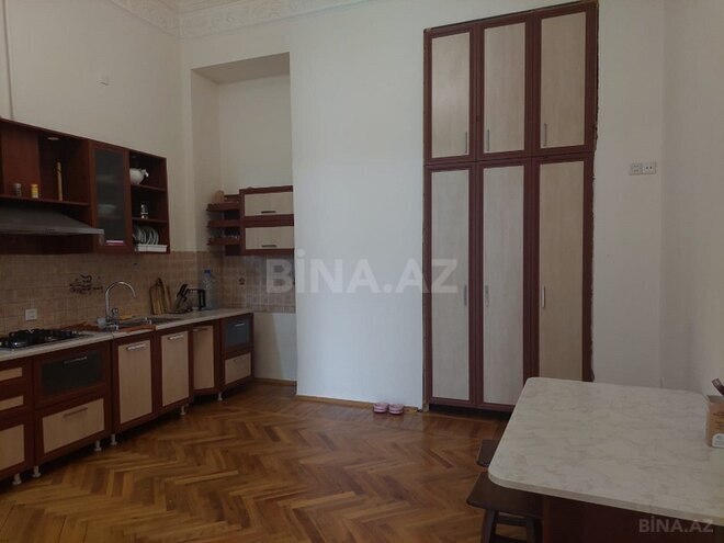 Сдаётся 2-комн. вторичка 110 м², м. Низами, photo 11 from 14