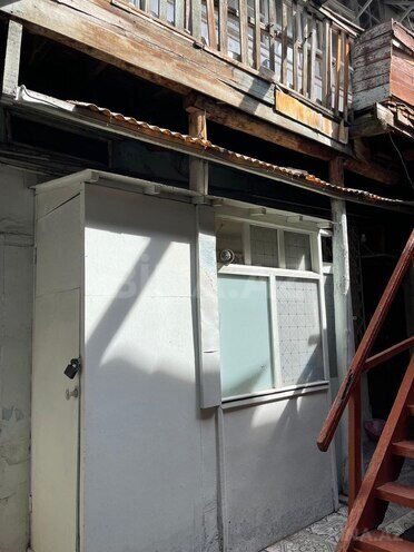 Satılır 10 otaqlı həyət evi/bağ evi 200 m², 28 May m., photo 31 from 32