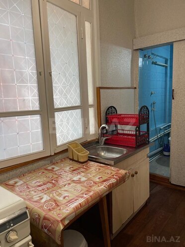 Satılır 10 otaqlı həyət evi/bağ evi 200 m², 28 May m., photo 16 from 32