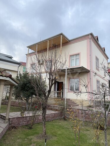 Продаётся 6-комн. дом/дача 250 м², пос. Бакиханова, photo 1 from 32