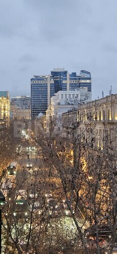 Satılır 3 otaqlı köhnə tikili 80 m², Sahil m., photo 4 from 32