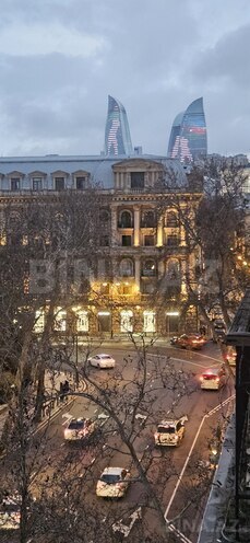 Satılır 3 otaqlı köhnə tikili 80 m², Sahil m., photo 5 from 32