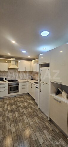 Satılır 3 otaqlı köhnə tikili 80 m², Sahil m., photo 17 from 32