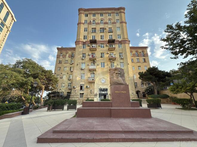 Satılır 2 otaqlı köhnə tikili 55 m², Nizami m., photo 12 from 13