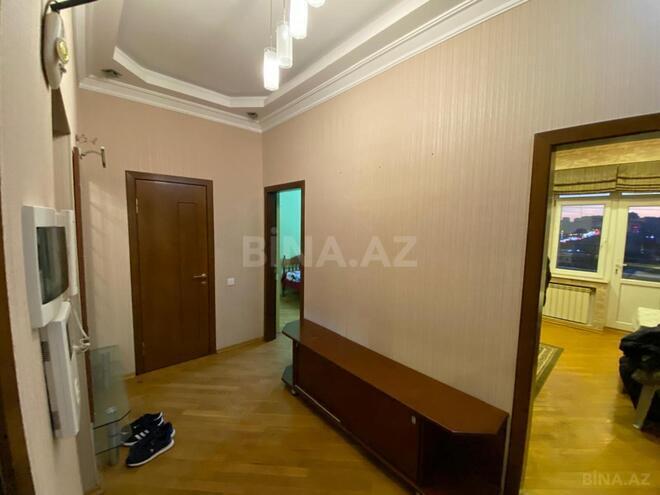 Сдаётся 2-комн. новостройка 64 м², м. 8 ноября, photo 8 from 26