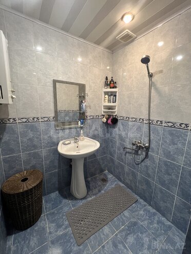 Satılır 2 otaqlı köhnə tikili 63 m², Nəsimi m., photo 10 from 13