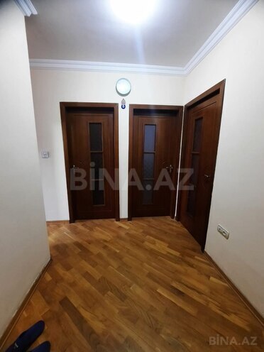 Продаётся 3-комн. вторичка 85 м², м. Ази Асланов, photo 9 from 16