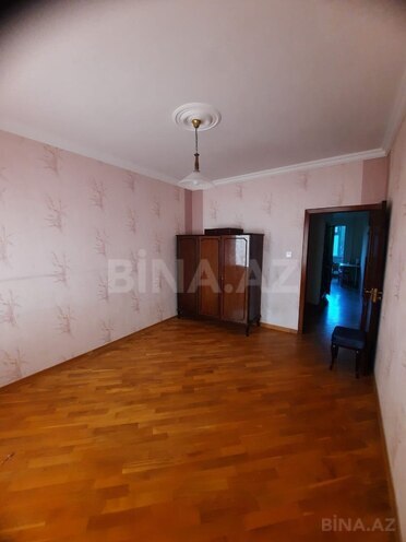 Продаётся 3-комн. вторичка 85 м², м. Ази Асланов, photo 7 from 16