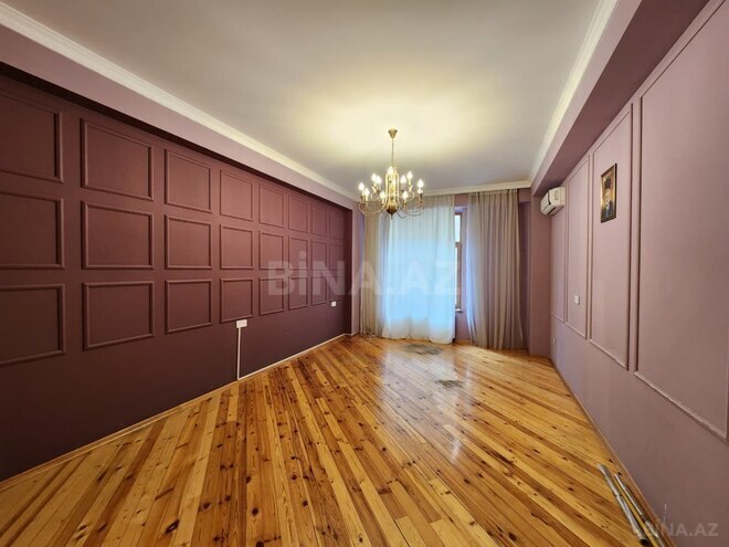 Сдаётся 3-комн. офис 140 м², Хатаинский р., photo 13 from 18