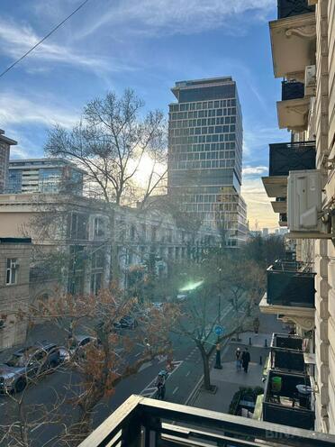 İcarəyə verilir 2 otaqlı köhnə tikili 60 m², Sahil m., photo 13 from 22