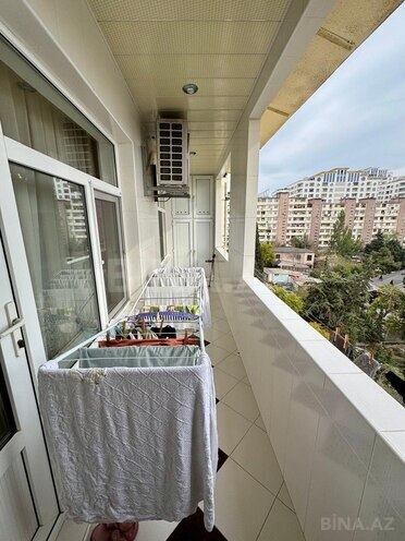 Продаётся 5-комн. вторичка 120 м², м. Ази Асланов, photo 13 from 15