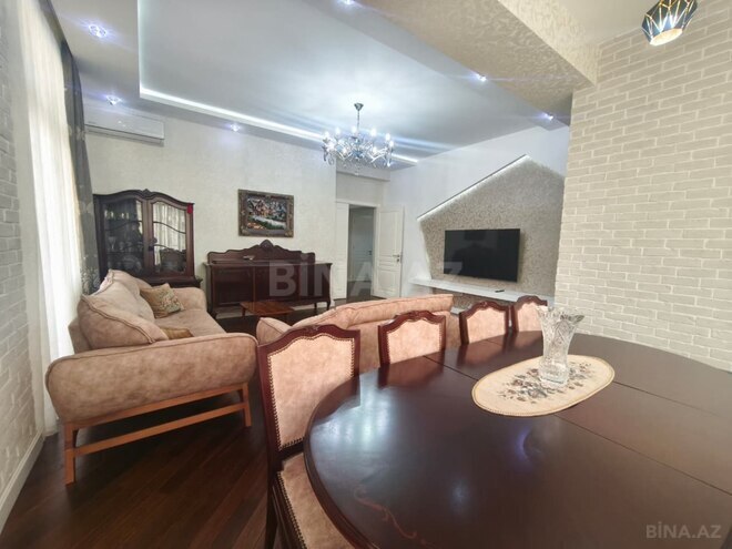 Сдаётся 3-комн. новостройка 140 м², м. 28 мая, photo 3 from 26