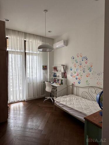 Сдаётся 3-комн. новостройка 120 м², м. 28 мая, photo 8 from 20