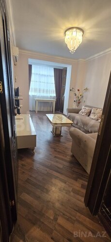 Сдаётся 4-комн. вторичка 100 м², м. Ази Асланов, photo 8 from 18