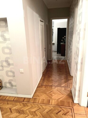 Продаётся 3-комн. вторичка 95 м², м. Шах Исмаил Хатаи, photo 15 from 25
