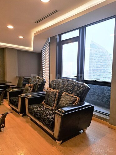 Сдаётся 5-комн. офис 230 м², Хатаинский р., photo 16 from 17