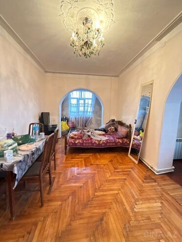 Продаётся 1-комн. вторичка 45 м², м. Иншаатчылар, photo 4 from 10