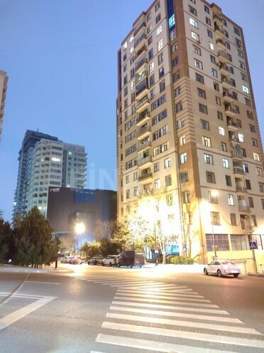 Продаётся 4-комн. новостройка 163.5 м², м. Элмляр Академиясы, photo 29 from 31