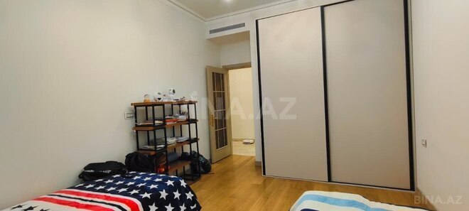 Продаётся 3-комн. новостройка 130 м², Насиминский  р., photo 14 from 32