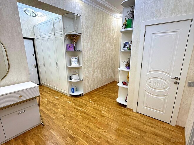 Satılır 3 otaqlı yeni tikili 110 m², Qara Qarayev m., photo 14 from 32