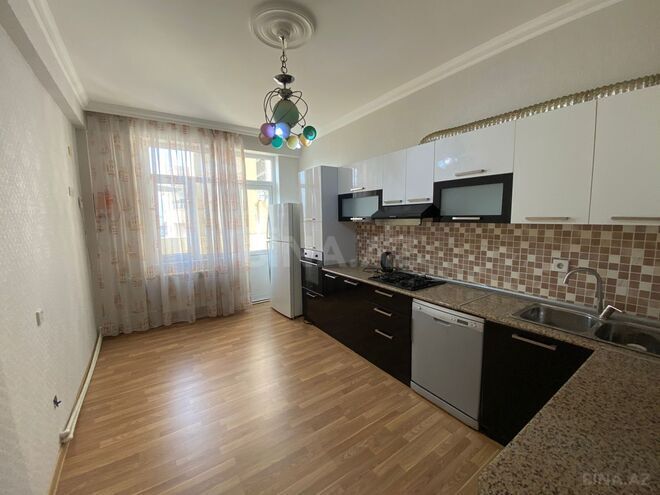Сдаётся 3-комн. новостройка 140 м², м. 8 ноября, photo 6 from 14